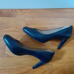 Antonio Melani Navy Leather Pumps